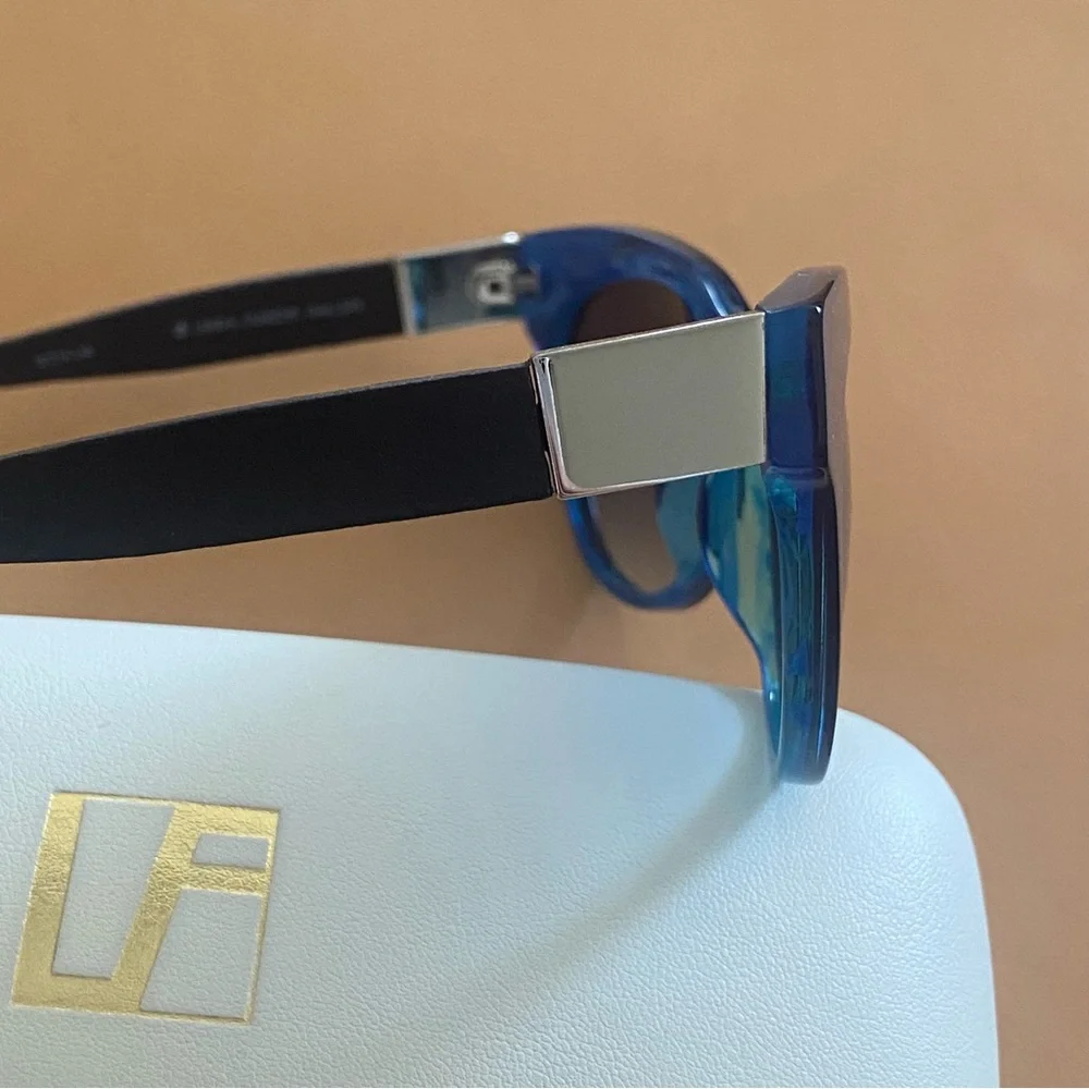 Linda Farrow x The Row Sunglasses - Picture 9 of 15